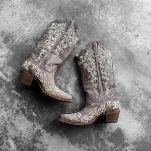 Vintage Corral Lavender Pink Cow Girl Western snip toe boots  size 5 M